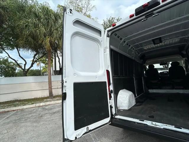 2025 Ram ProMaster 2500 Cargo Van Tradesman High Roof 159" WB w/Pass Seat