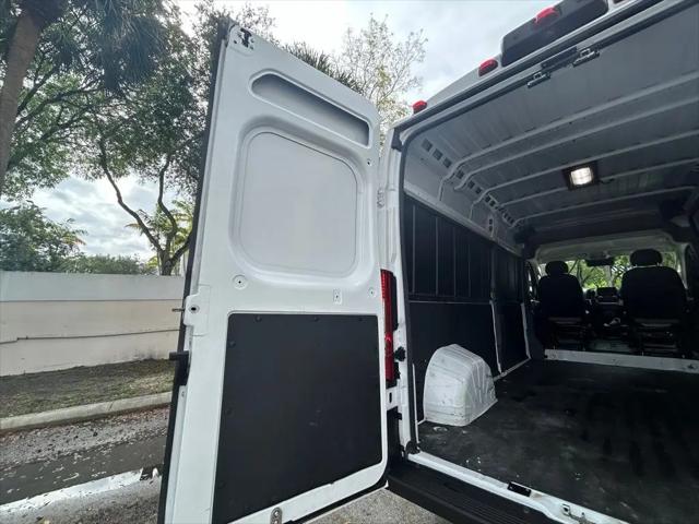 2025 Ram ProMaster 2500 Cargo Van Tradesman High Roof 159" WB w/Pass Seat