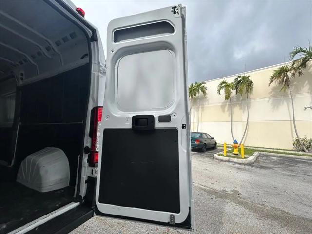 2025 Ram ProMaster 2500 Cargo Van Tradesman High Roof 159" WB w/Pass Seat
