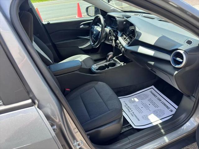 2024 Chevrolet Trax FWD SP