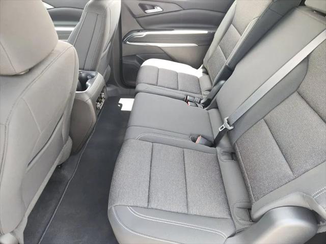 2026 Chevrolet Traverse FWD LT