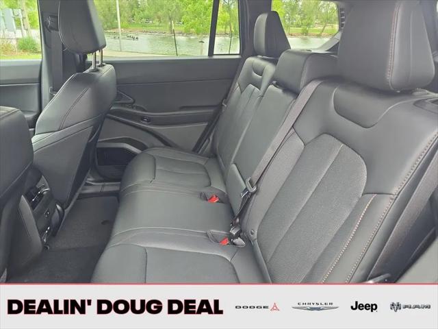 2026 Jeep Cherokee Overland 4x4