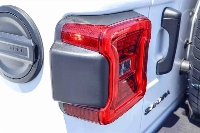 2026 Jeep Wrangler 4-Door Sahara 4x4