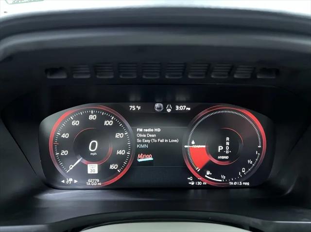 2020 Volvo XC90 Hybrid T8 Inscription 6 Passenger