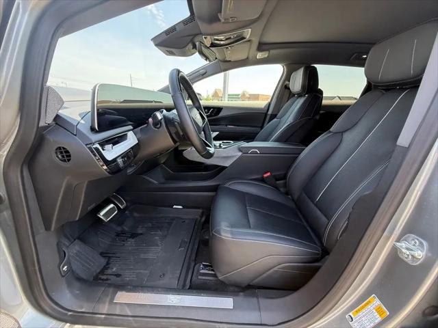 2025 Cadillac iQ Sport 2 AWD