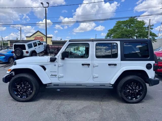 2023 Jeep Wrangler 4xe Sahara 4x4
