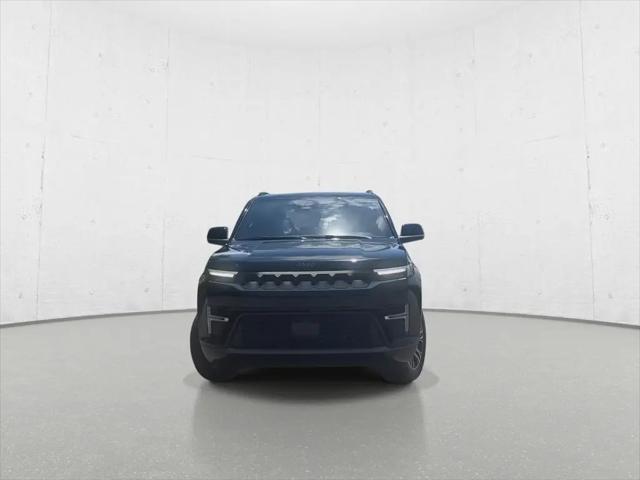 2026 Jeep Grand Wagoneer L 4x4