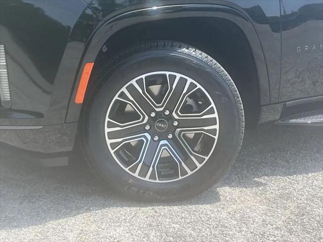 2026 Jeep Grand Wagoneer L 4x4