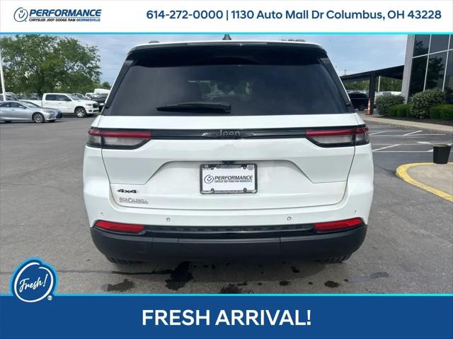 2023 Jeep Grand Cherokee Altitude 4x4