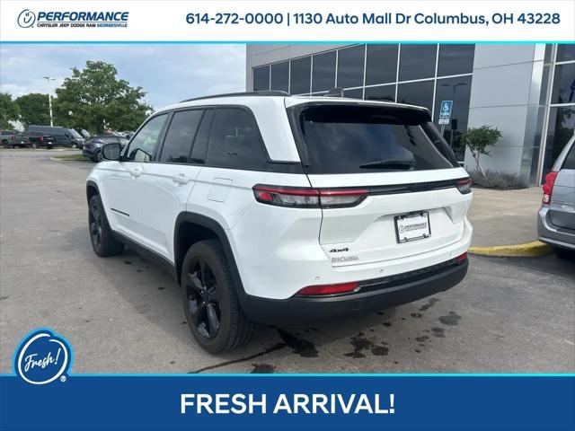 2023 Jeep Grand Cherokee Altitude 4x4