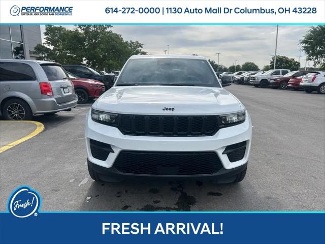 2023 Jeep Grand Cherokee Altitude 4x4