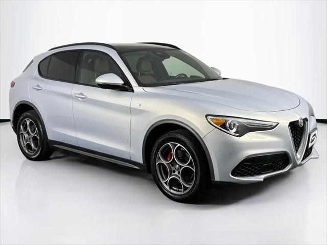 2023 Alfa Romeo Stelvio Ti AWD