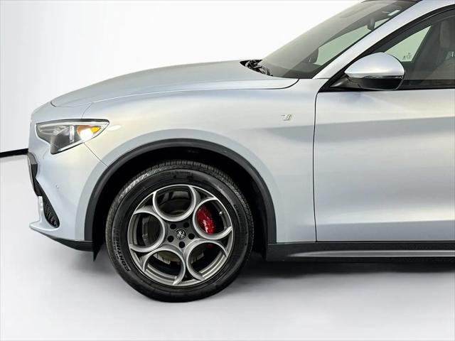 2023 Alfa Romeo Stelvio Ti AWD