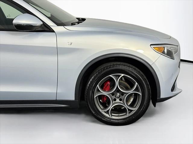 2023 Alfa Romeo Stelvio Ti AWD