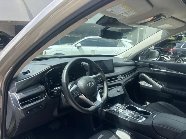 2025 INFINITI QX60 LUXE AWD