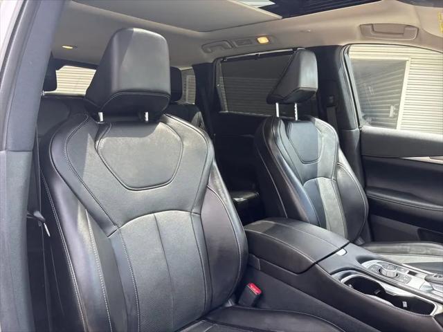 2025 INFINITI QX60 LUXE AWD