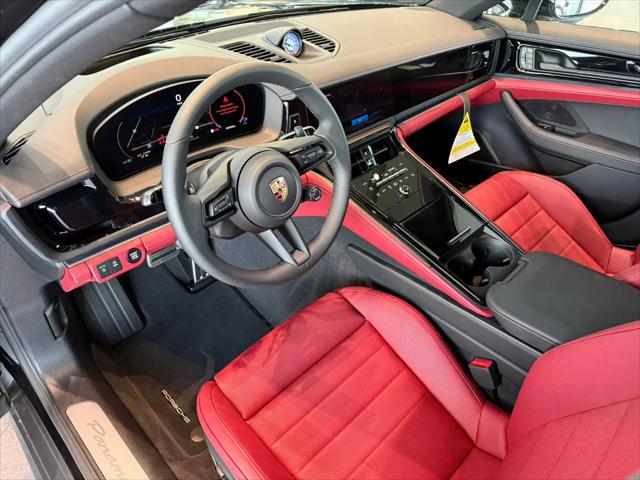 2026 Porsche Panamera 4