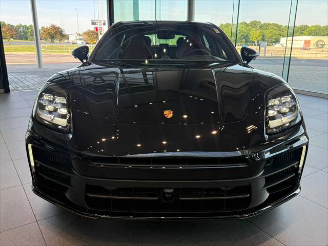2026 Porsche Panamera 4