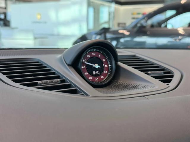 2026 Porsche Panamera 4
