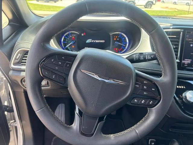 2024 Chrysler Pacifica Hybrid S Appearance Pkg