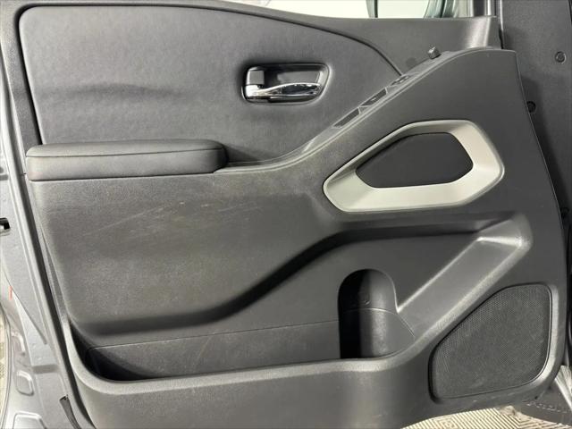 2022 Nissan Frontier Crew Cab Long Bed SV 4x4