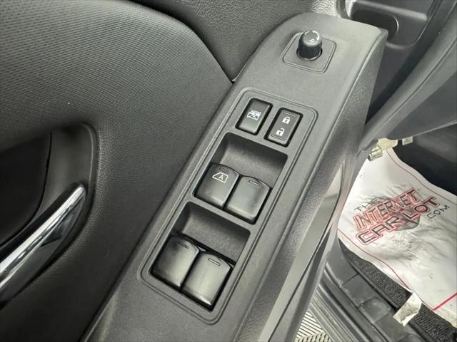 2022 Nissan Frontier Crew Cab Long Bed SV 4x4