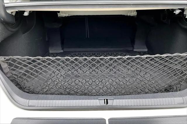 2021 Toyota Avalon Limited Hybrid