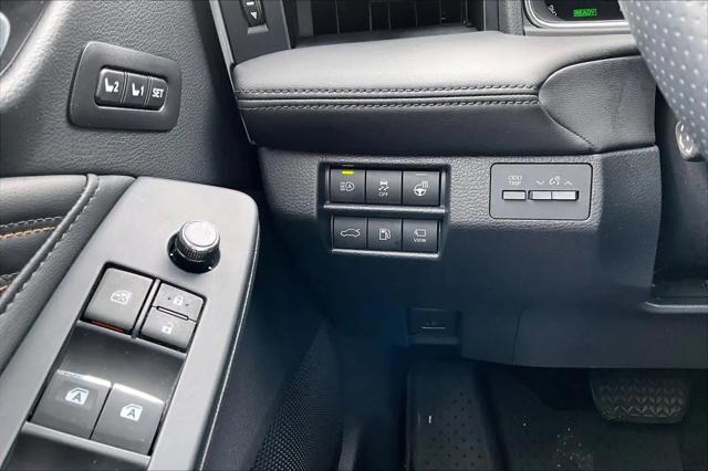 2021 Toyota Avalon Limited Hybrid