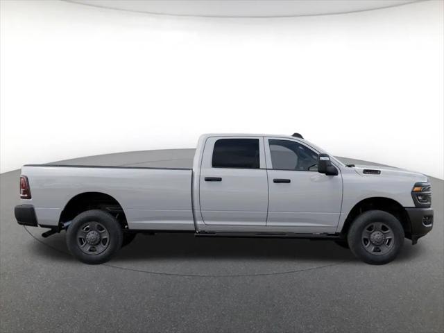2026 Ram 3500 Tradesman Crew Cab 4x4 8' Box