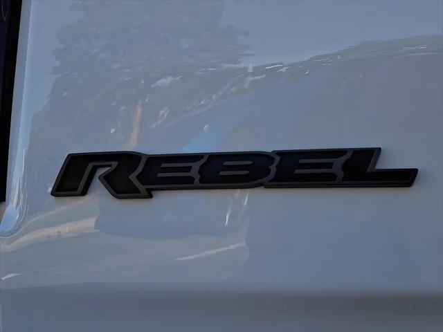 2026 Ram 1500 Rebel Crew Cab 4x4 5'7" Box