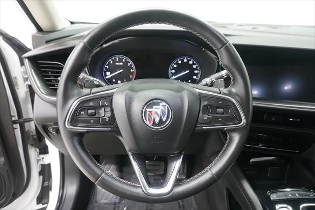 2023 Buick Envision Essence FWD