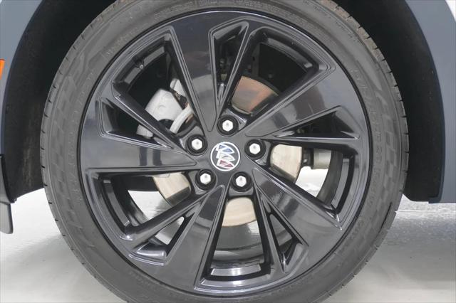 2023 Buick Envision Essence FWD