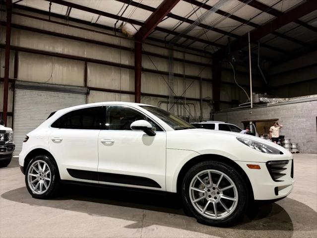 2017 Porsche Macan S