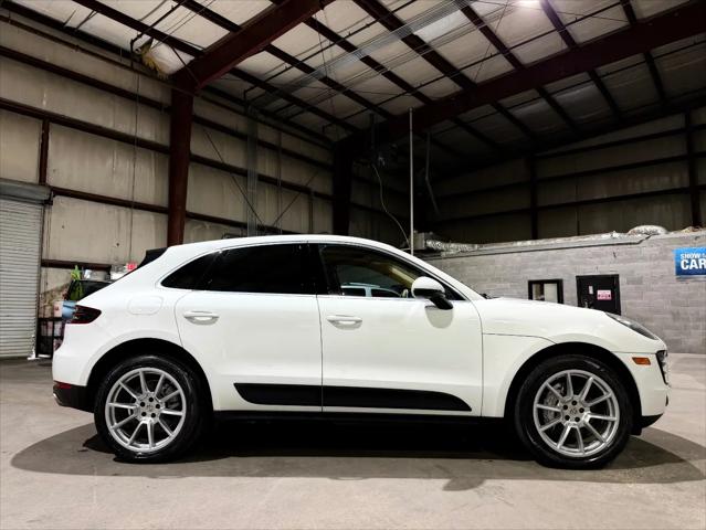 2017 Porsche Macan S