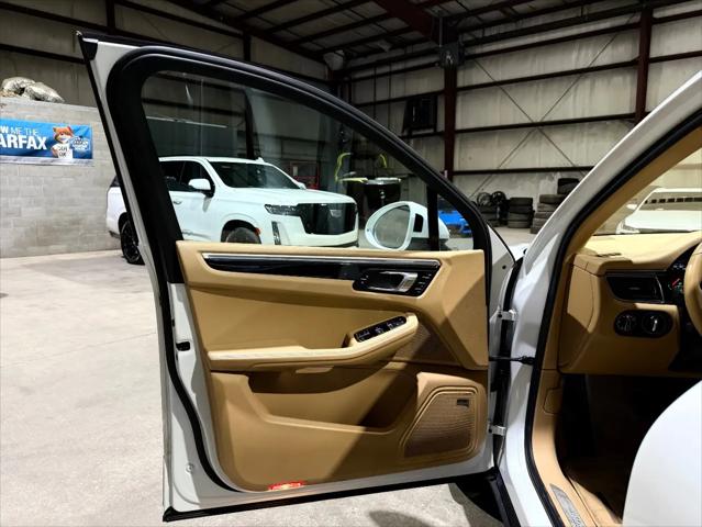 2017 Porsche Macan S