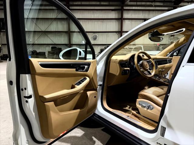 2017 Porsche Macan S