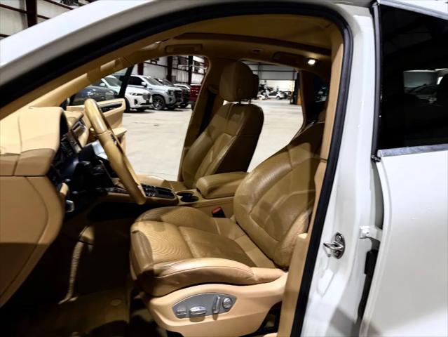 2017 Porsche Macan S