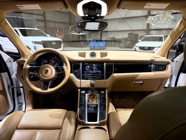 2017 Porsche Macan S