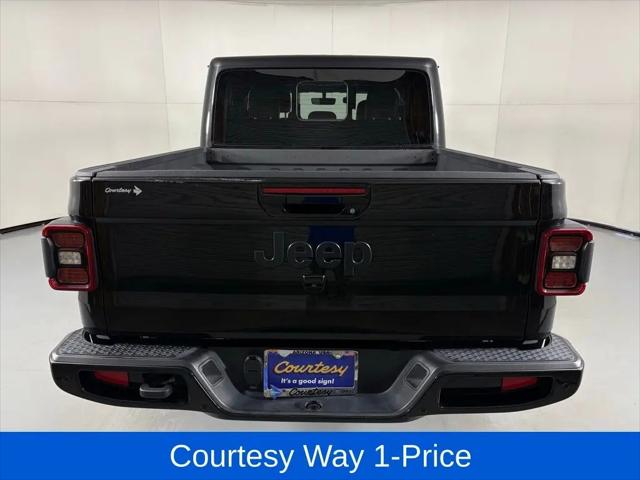 2023 Jeep Gladiator Sport