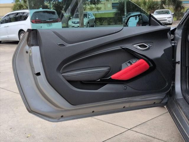 2023 Chevrolet Camaro RWD Convertible LT1
