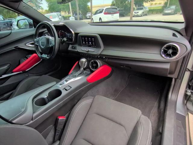 2023 Chevrolet Camaro RWD Convertible LT1