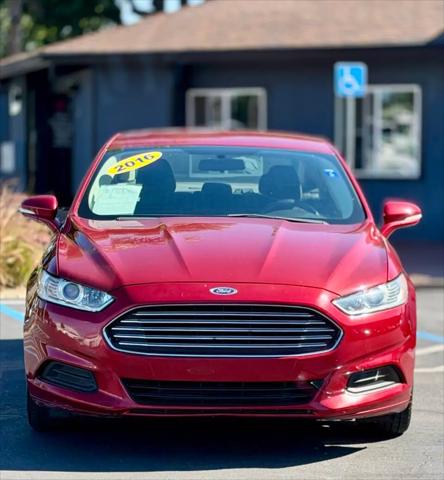 2016 Ford Fusion Hybrid SE
