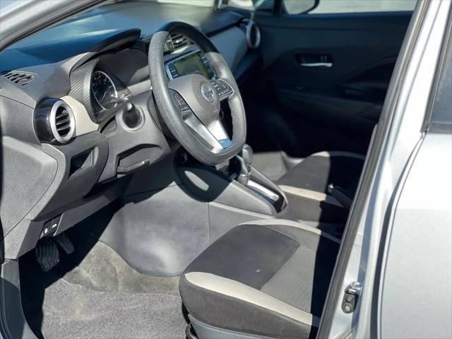 2020 Nissan Versa SV Xtronic CVT