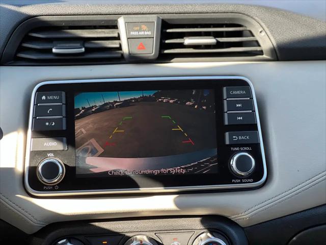 2020 Nissan Versa SV Xtronic CVT