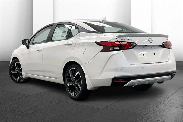 2025 Nissan Versa 1.6 SR