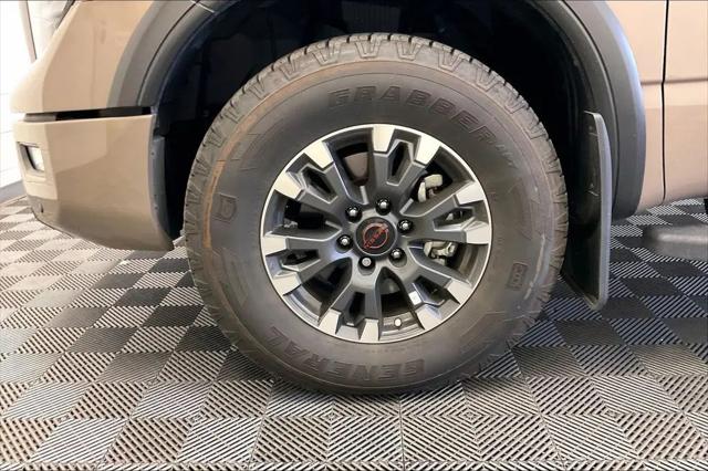 2024 Nissan Titan Crew Cab PRO-4X 4x4
