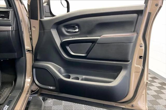 2024 Nissan Titan Crew Cab PRO-4X 4x4
