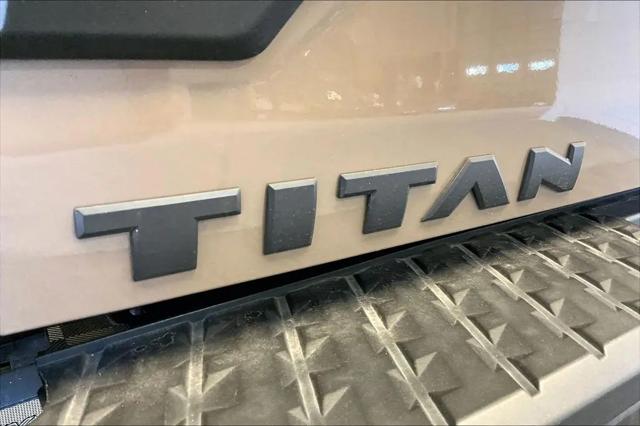 2024 Nissan Titan Crew Cab PRO-4X 4x4