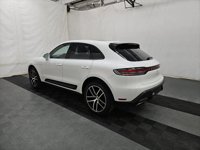 2023 Porsche Macan Macan