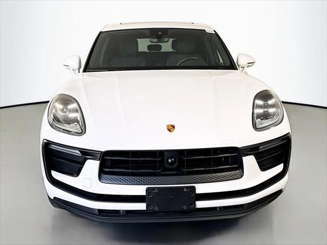 2023 Porsche Macan Macan